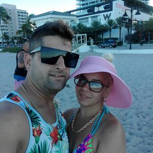 Meet your Posher, Aime